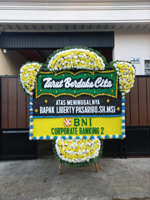 Papan Bunga Duka di Debong Kidul