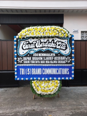 Papan Bunga Duka di Debong Kidul
